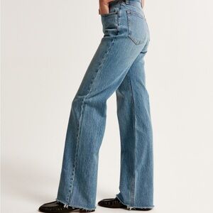 High Rise 90s Relaxed Jean